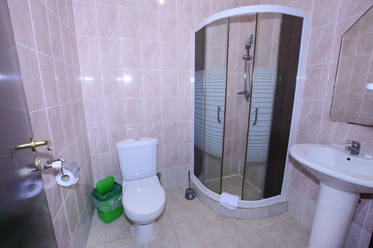 Hotel Continent Polyana  Ngoại thất bức ảnh