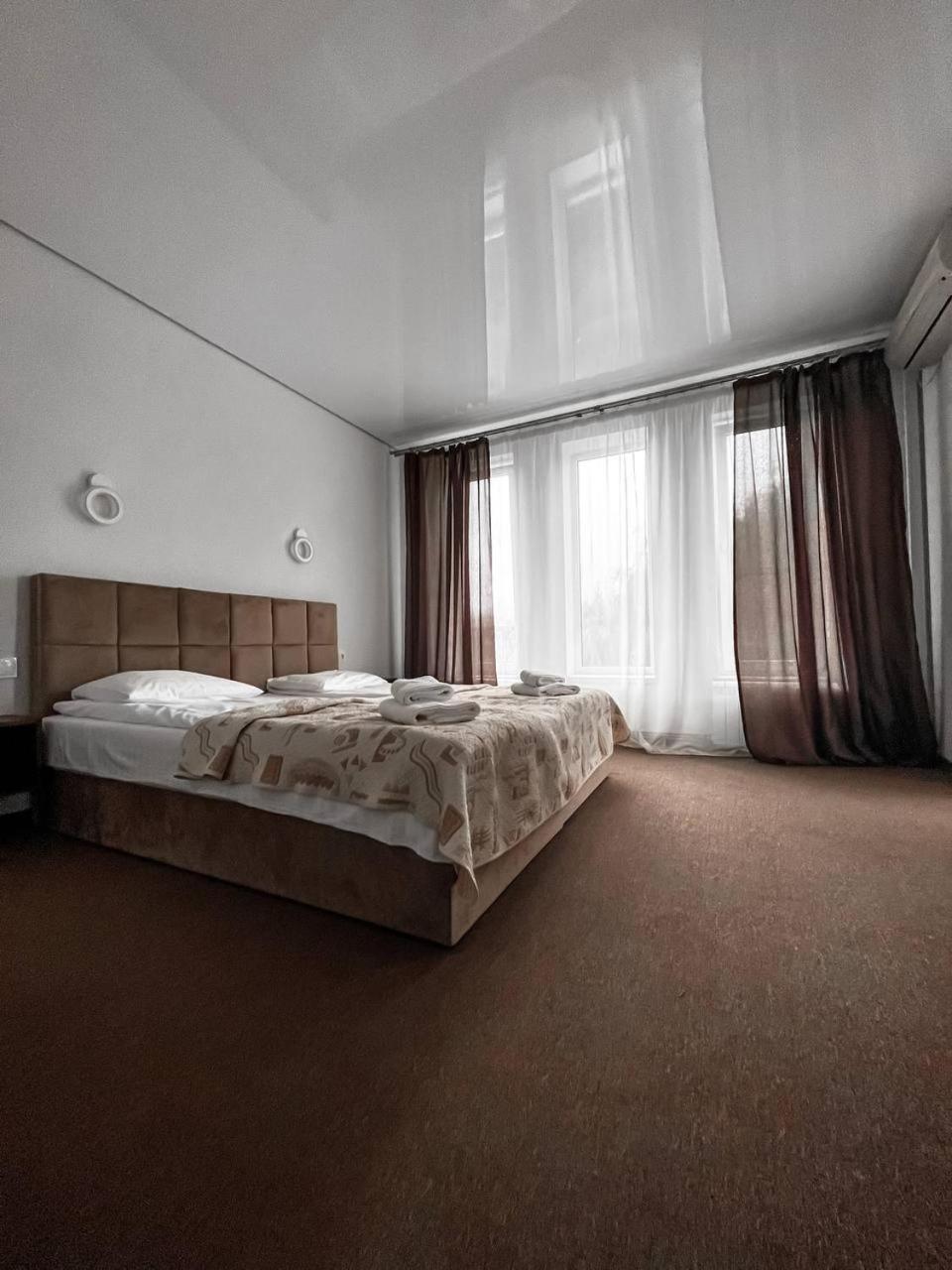Hotel Continent Polyana  Ngoại thất bức ảnh