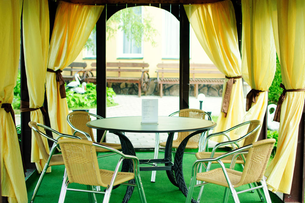Hotel Continent Polyana  Ngoại thất bức ảnh